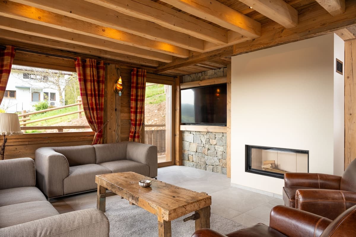 L'Aiglon – 10 people – Jacuzzi + Sauna